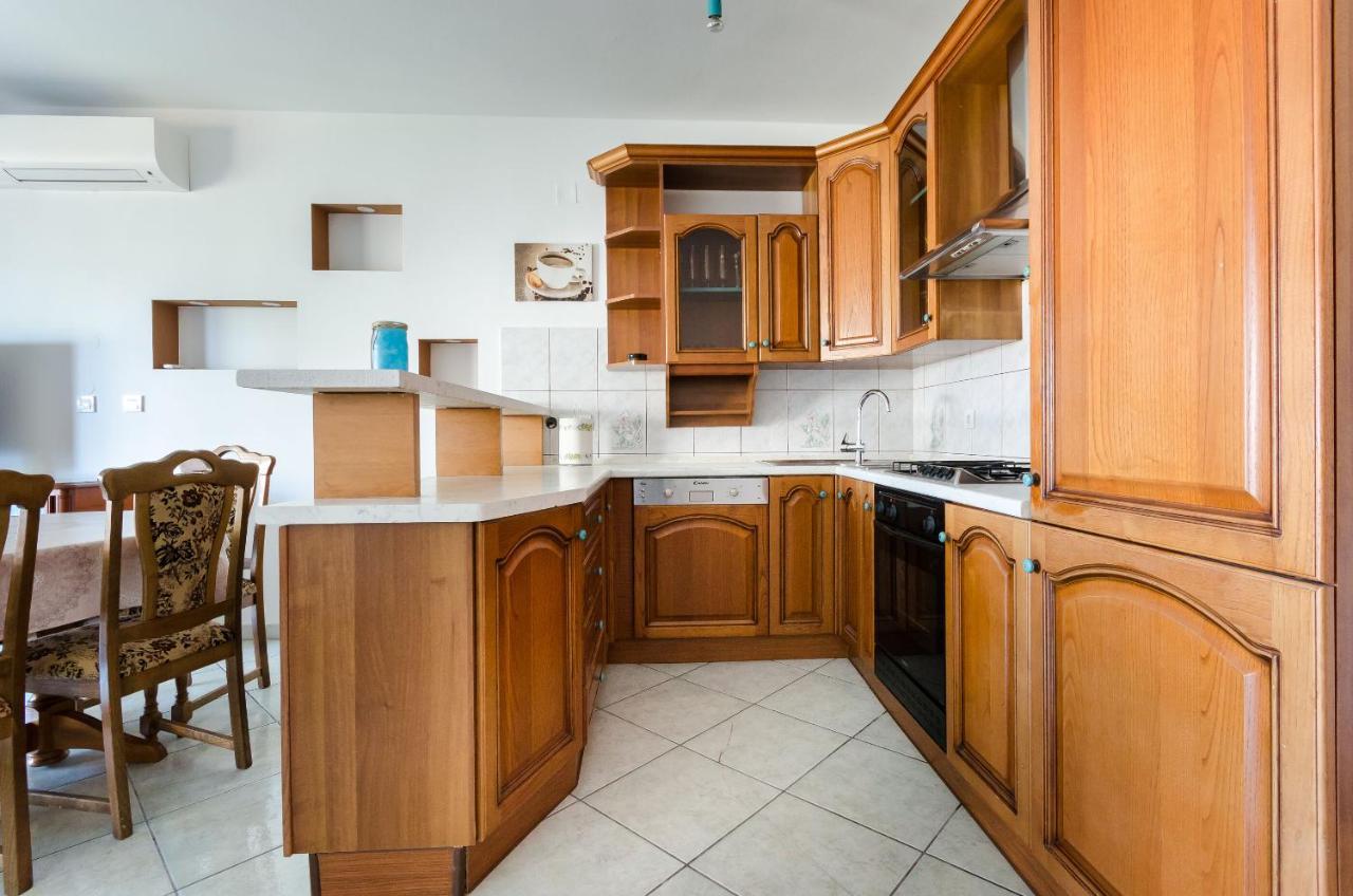 Apartments Slavica R Banjol Exteriér fotografie