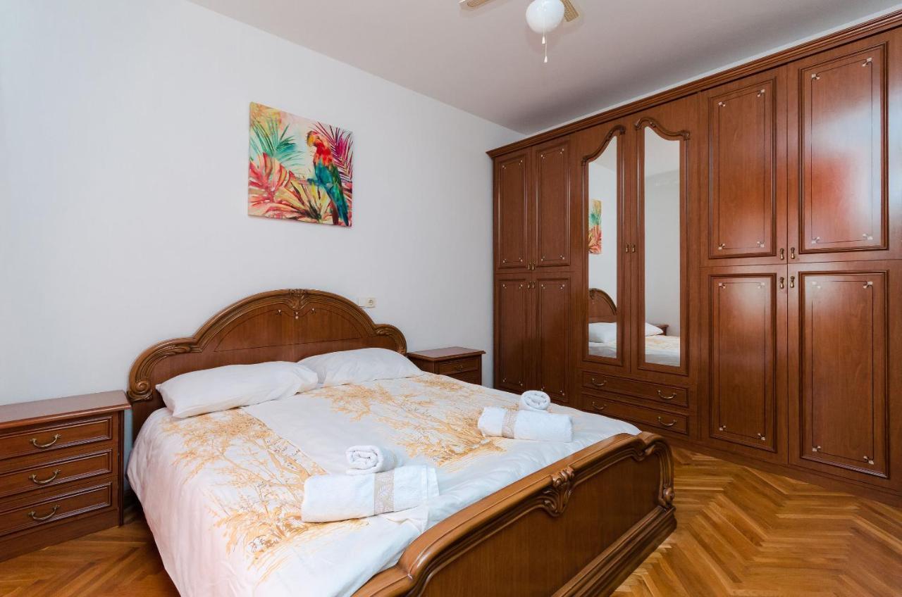 Apartments Slavica R Banjol Exteriér fotografie