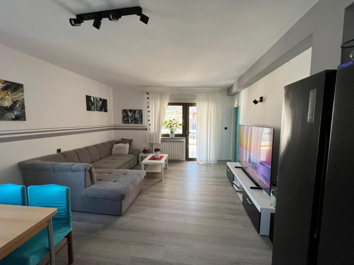 Apartments Slavica R Banjol Exteriér fotografie